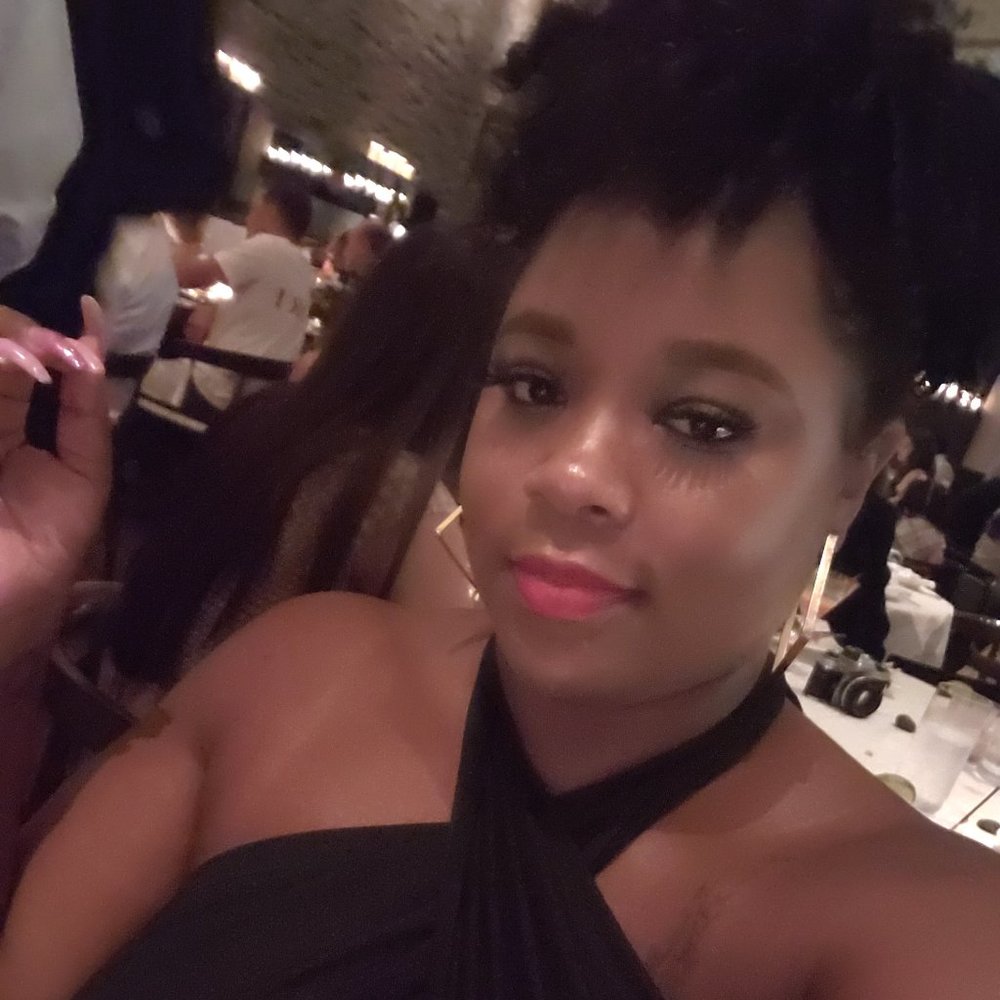 Meet your Posher, Nicolle